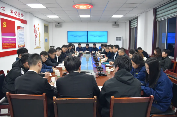 ֻ��(zh��ng)��Ϧ�����ഺ��ɫ ��ؓ(f��)���A��(d��n)��(d��ng)�l(f��)չ���Ρ���䓼��F(tu��n)���_�����M(j��n)�S��W(xu��)��������Մ��(hu��)