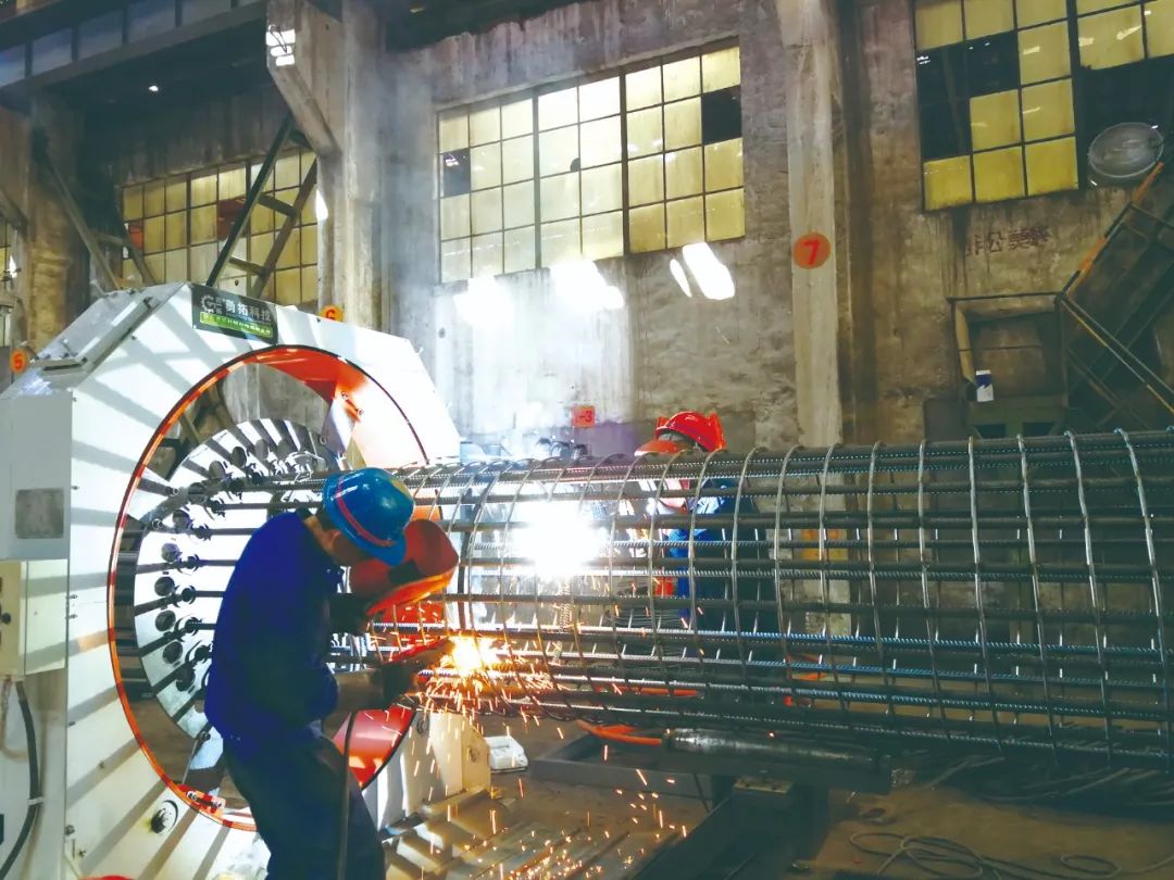 ��䓼��F(tu��n)����쌍(sh��)�����L(f��ng)�����Ȱl(f��)չ��(d��ng)��