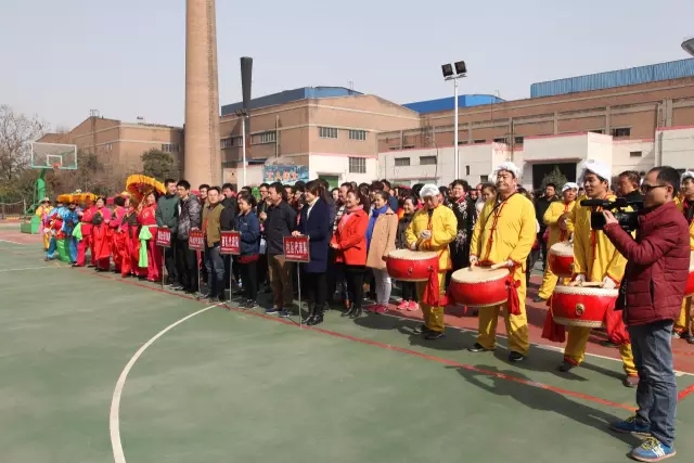 龍鋼集團(tuán)舉辦第四屆“合力杯”燈謎健身活動(dòng) 龍鋼集團(tuán)舉辦第四屆“合力杯”燈謎健身活動(dòng)