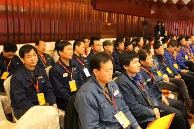 聆聽勞模故事 感悟勞動(dòng)之美 聆聽勞模故事 感悟勞動(dòng)之美