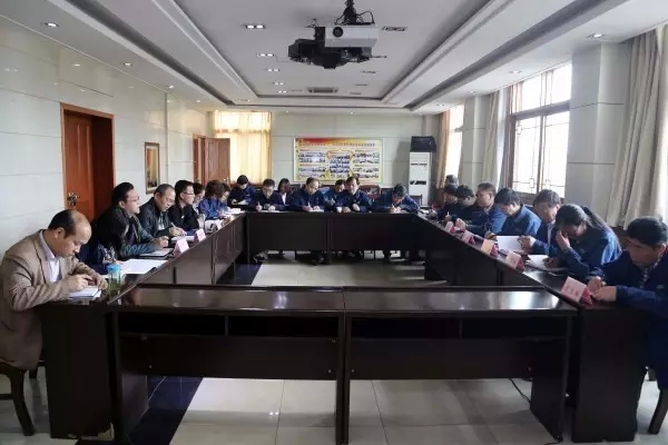 龍鋼集團對韓城片區(qū)各單位進行文明創(chuàng)建暨“三會”精神落實情況檢查 龍鋼集團對韓城片區(qū)各單位進行文明創(chuàng)建暨“三會”精神落實情況檢查