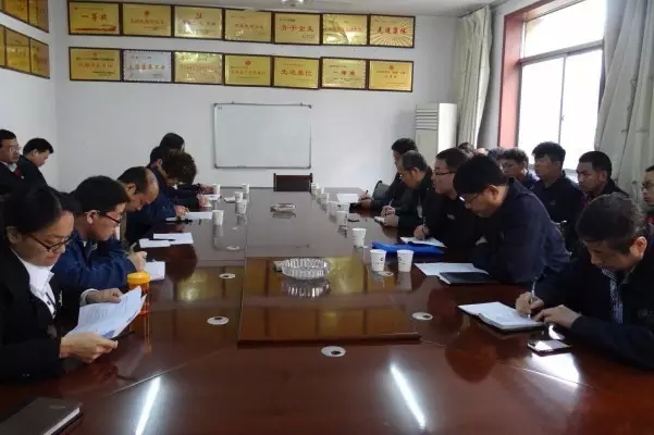 龍鋼集團對韓城片區(qū)各單位進行文明創(chuàng)建暨“三會”精神落實情況檢查 龍鋼集團對韓城片區(qū)各單位進行文明創(chuàng)建暨“三會”精神落實情況檢查