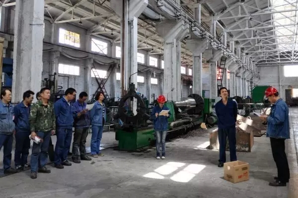 強(qiáng)化崗位“安全雙述”檢查 打造本質(zhì)安全型員工隊(duì)伍 強(qiáng)化崗位“安全雙述”檢查 打造本質(zhì)安全型員工隊(duì)伍