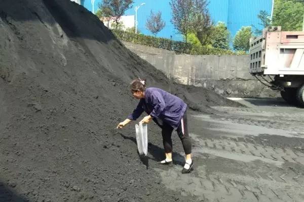 �����ڰl(f��)�\�F(xi��n)����ȡ�ӆT