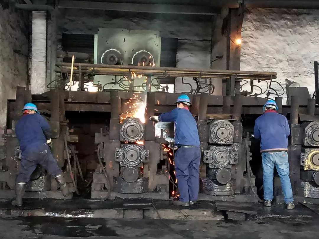 ����(ji��)��������ĬĬ����