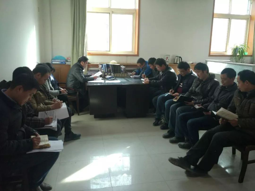 集團(tuán)公司各單位紛紛召開收假收心會(huì) 集團(tuán)公司各單位紛紛召開收假收心會(huì)