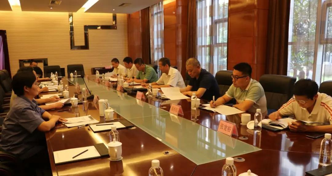 國家自然資源部咨詢研究中心調(diào)研組到大西溝礦業(yè)公司調(diào)研 國家自然資源部咨詢研究中心調(diào)研組到大西溝礦業(yè)公司調(diào)研