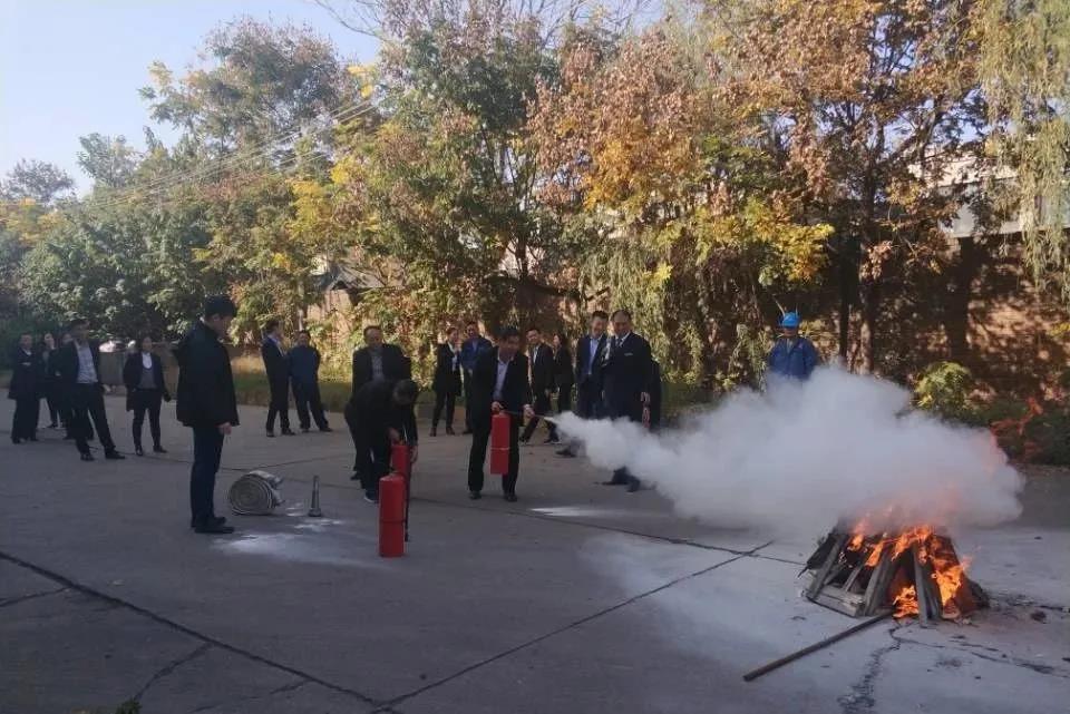 ��䓼��F(tu��n)��˾�_չ������ȫ�F(xi��n)����Ӗ(x��n)